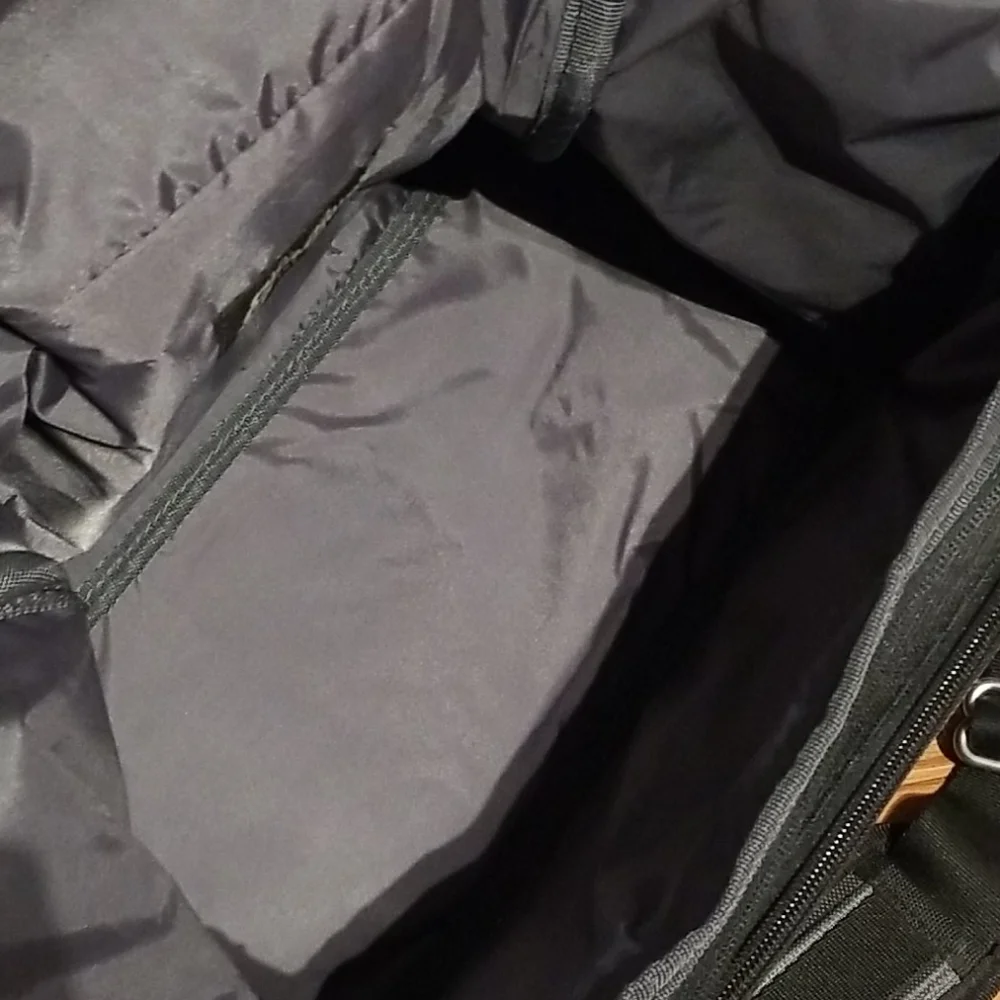 Eddie bauer luggage~‎ weekender bag